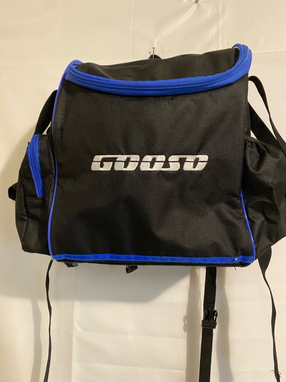 GOOSO Golf Driver Disc Black Backpack/Bag with Blue Trim